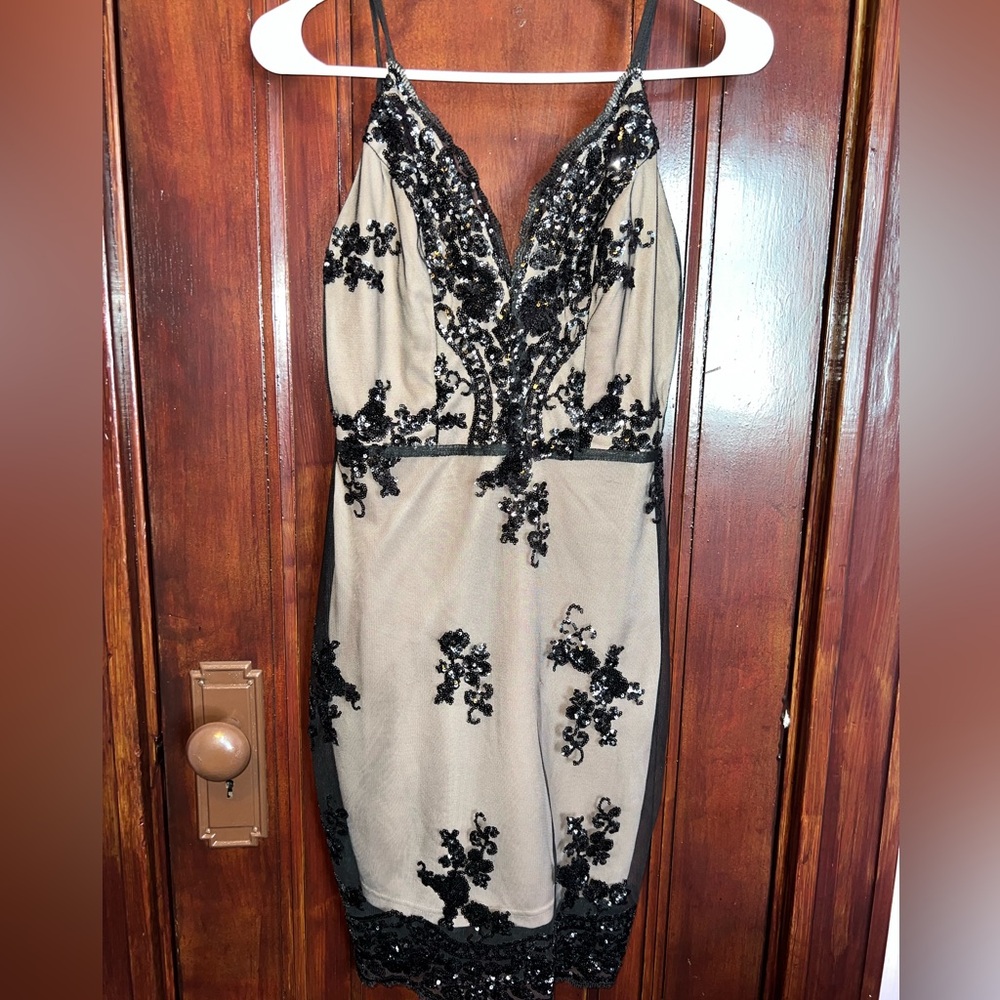 Sequin Detailed Cocktail Dress